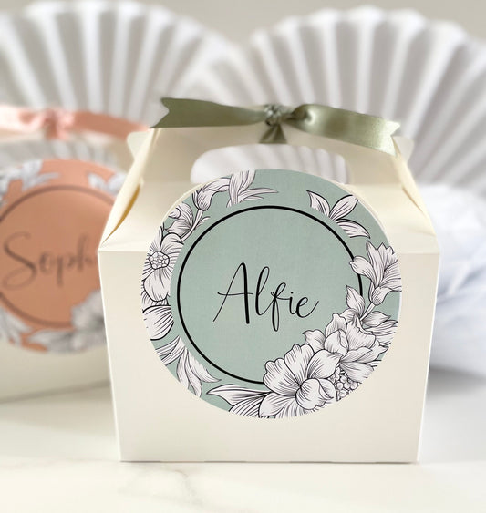 Personalised Wedding Favour Gift Box | Childs Activity | Thank You | WHITE FLOWERS